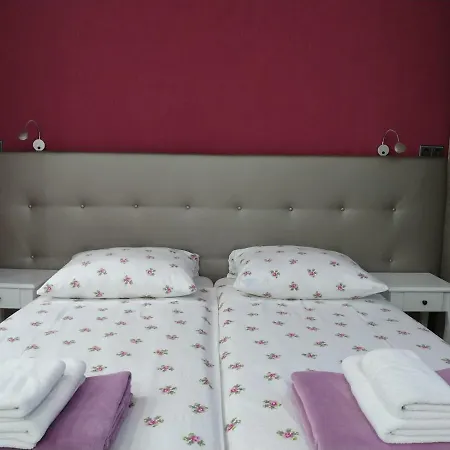 Casa de hóspedes Am Knittenberg 3*
