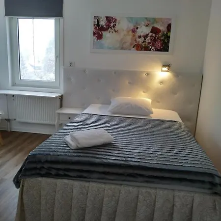 Casa de hóspedes Am Knittenberg 3*